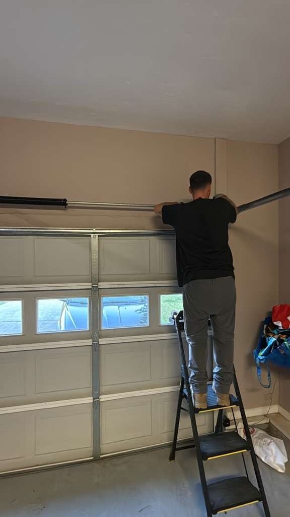 Garage Door Panel Replacement work on a garage door