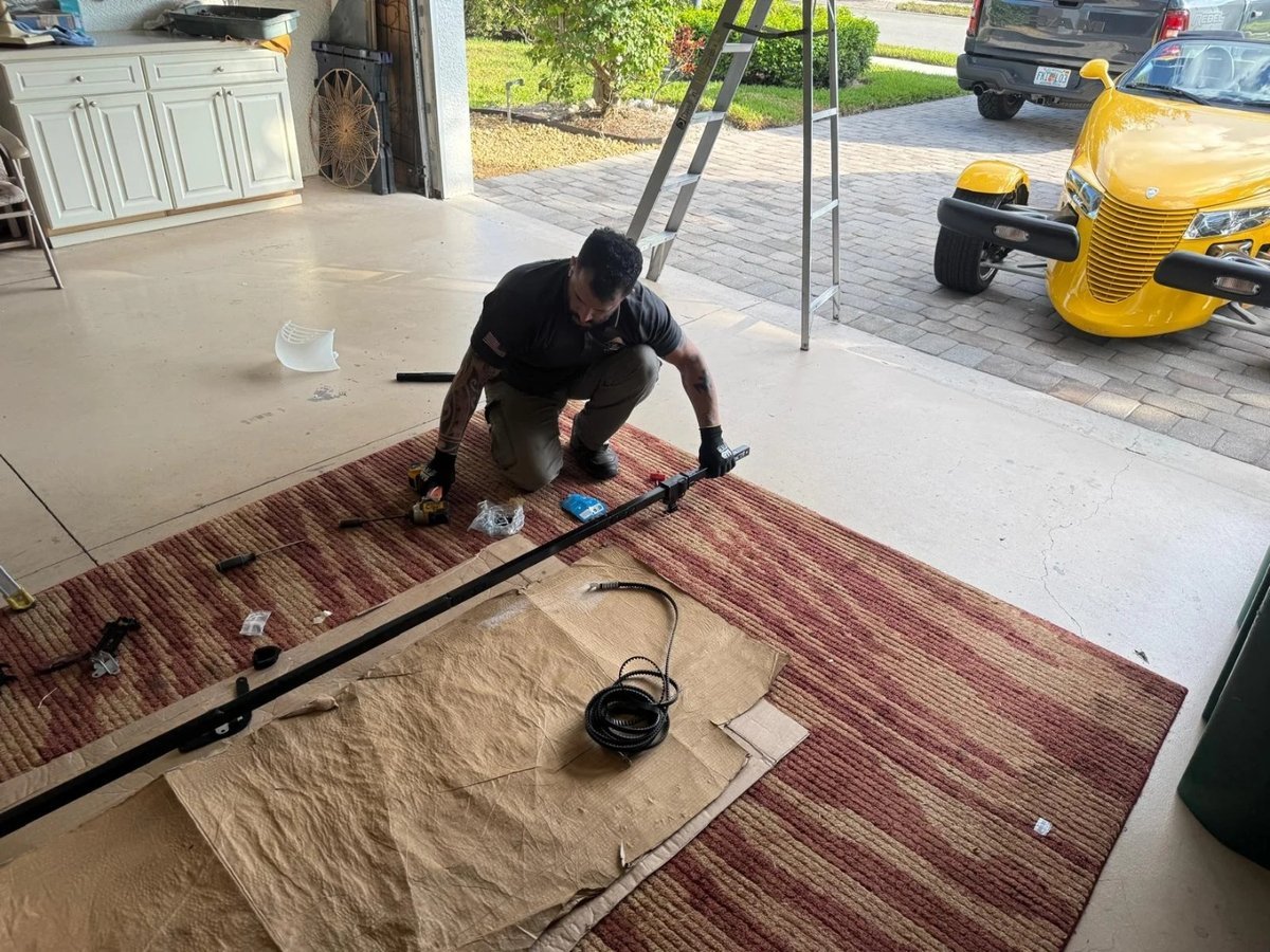 Garage Door Panel Replacement work on a garage door